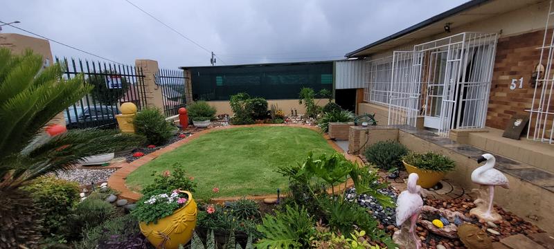 3 Bedroom Property for Sale in South Crest Gauteng