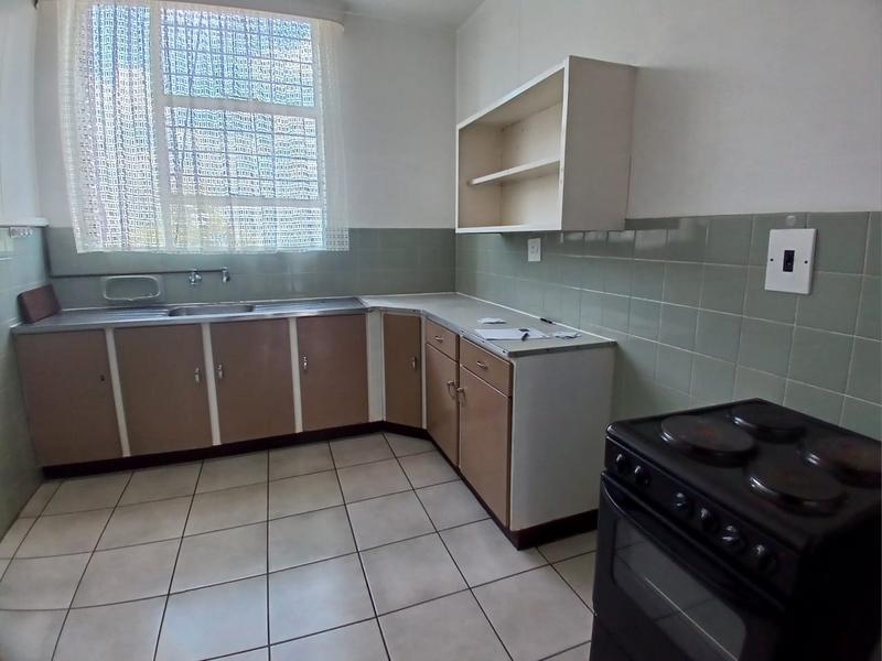 2 Bedroom Property for Sale in South Crest Gauteng