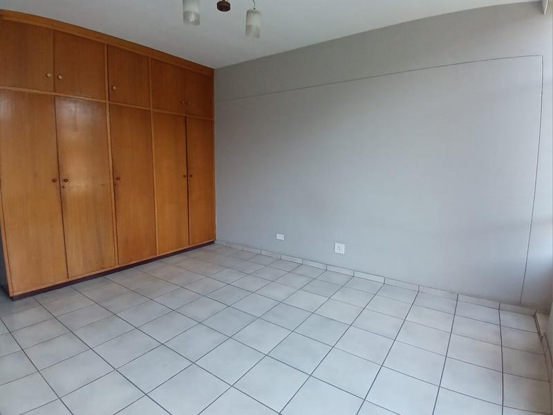 2 Bedroom Property for Sale in South Crest Gauteng