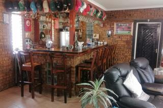 4 Bedroom Property for Sale in Verwoerdpark Gauteng