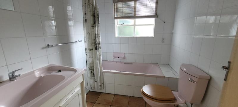 2 Bedroom Property for Sale in Verwoerdpark Gauteng
