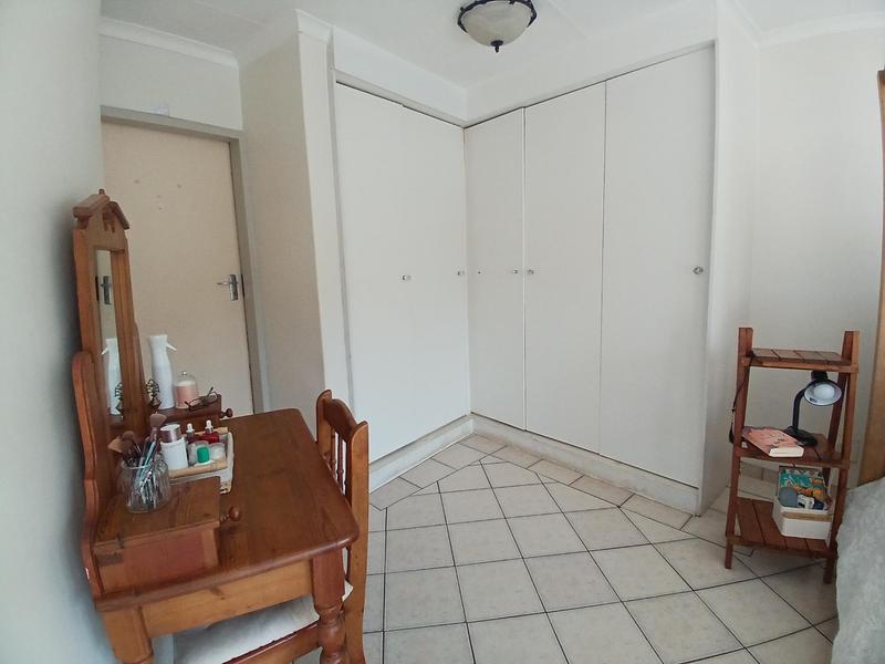 4 Bedroom Property for Sale in Bassonia Gauteng