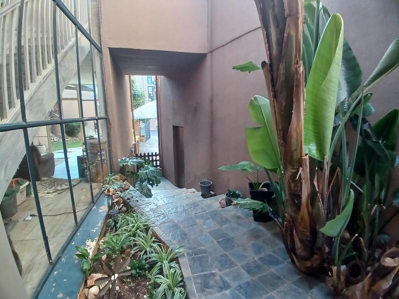 4 Bedroom Property for Sale in Bassonia Gauteng