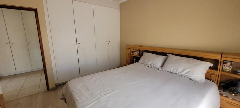 4 Bedroom Property for Sale in Mulbarton Gauteng