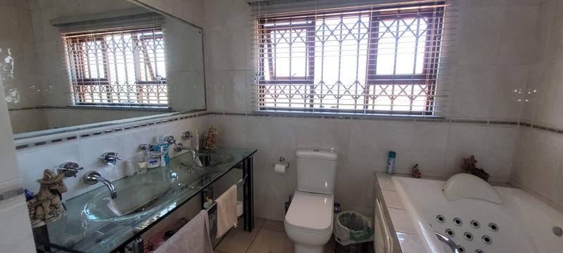 4 Bedroom Property for Sale in Mulbarton Gauteng