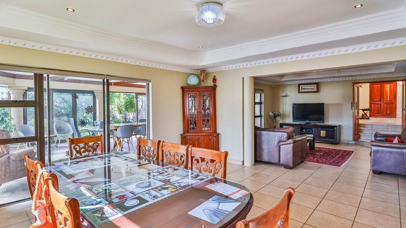 3 Bedroom Property for Sale in Mulbarton Gauteng