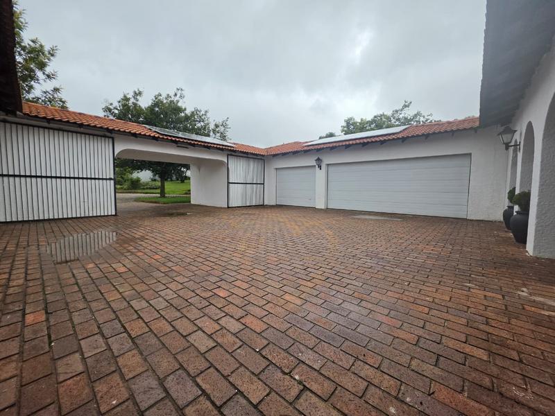 4 Bedroom Property for Sale in Hartzenbergfontein Gauteng