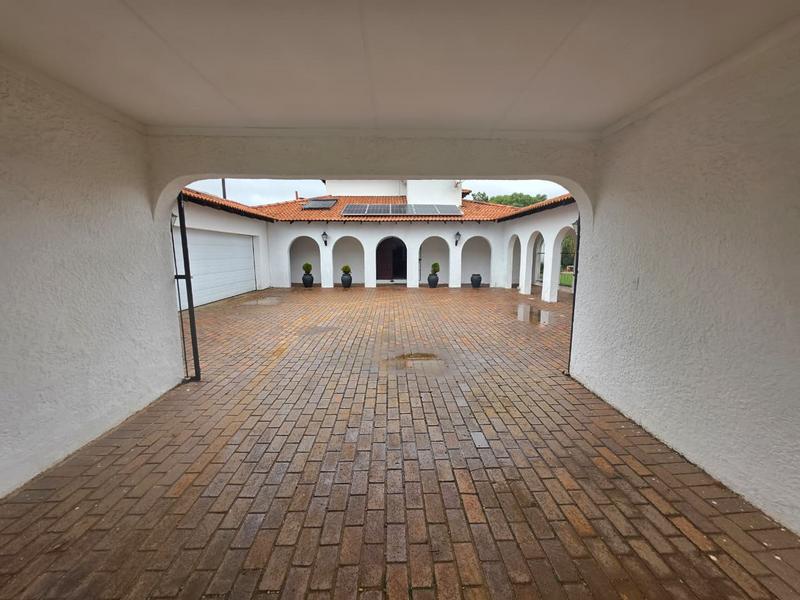 4 Bedroom Property for Sale in Hartzenbergfontein Gauteng