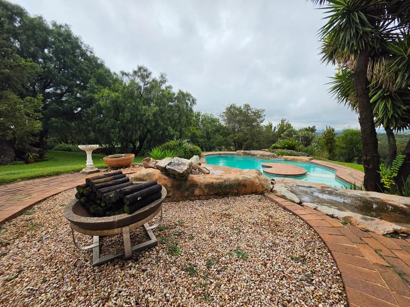 4 Bedroom Property for Sale in Hartzenbergfontein Gauteng