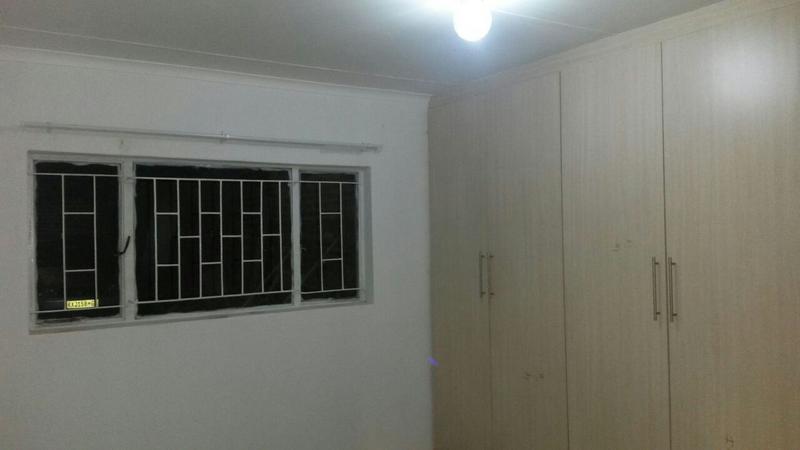 To Let 2 Bedroom Property for Rent in Erasmia Gauteng