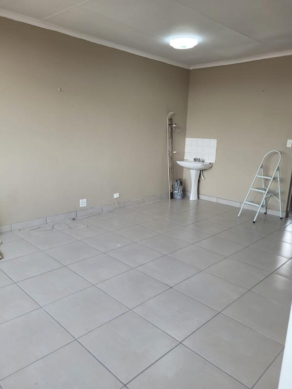 To Let 2 Bedroom Property for Rent in Laudium Gauteng