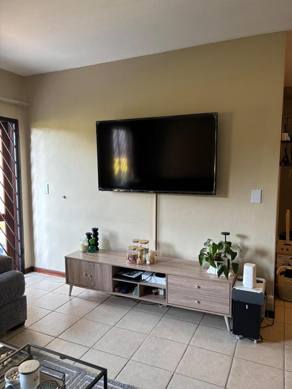 To Let 2 Bedroom Property for Rent in Eldo Lakes Estate Gauteng