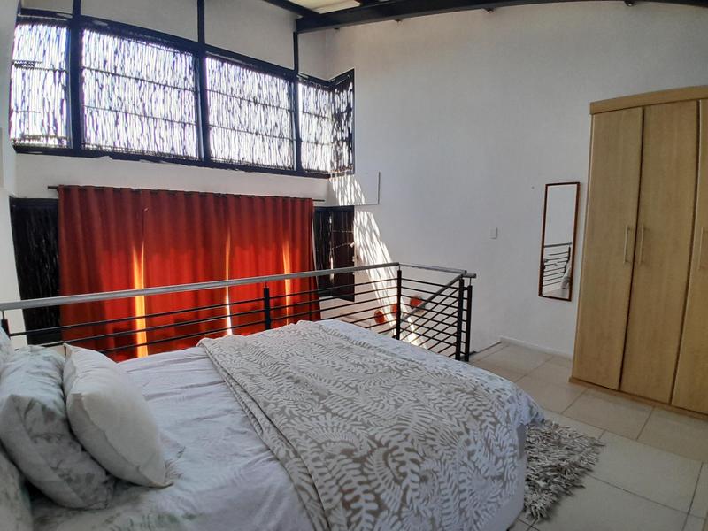 1 Bedroom Property for Sale in Rooihuiskraal North Gauteng