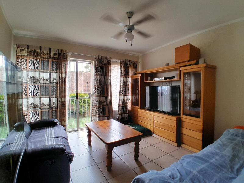 2 Bedroom Property for Sale in The Reeds Gauteng