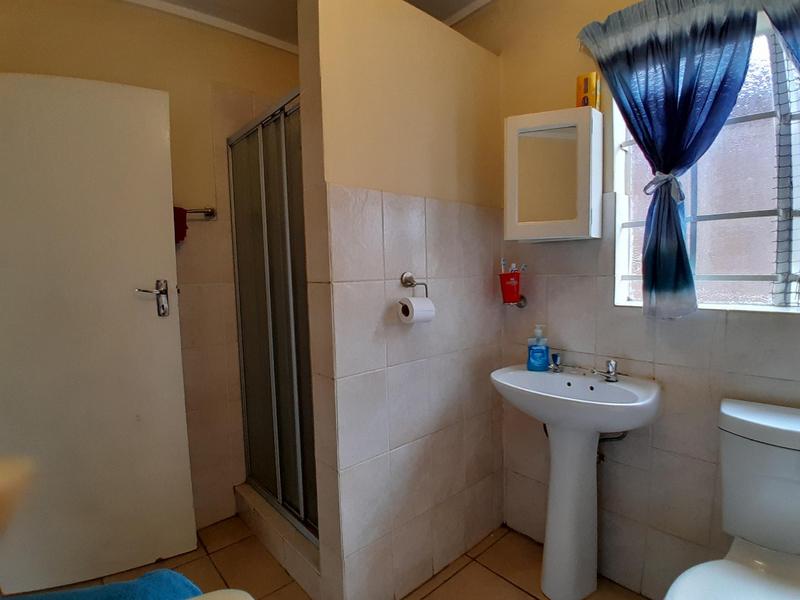 2 Bedroom Property for Sale in The Reeds Gauteng