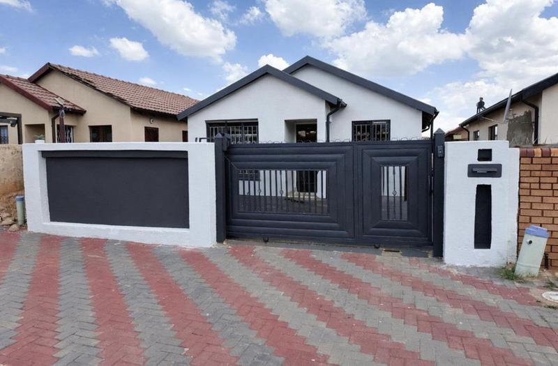 3 Bedroom Property for Sale in Soshanguve East Gauteng