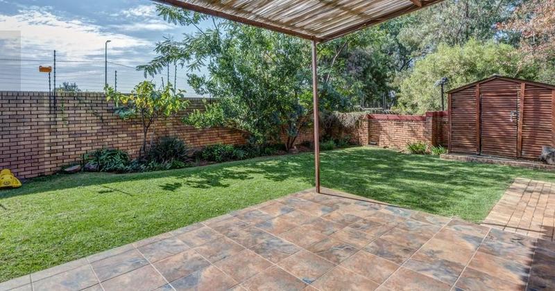 2 Bedroom Property for Sale in Honeydew Ridge Gauteng