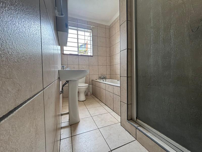 3 Bedroom Property for Sale in Florida Gauteng