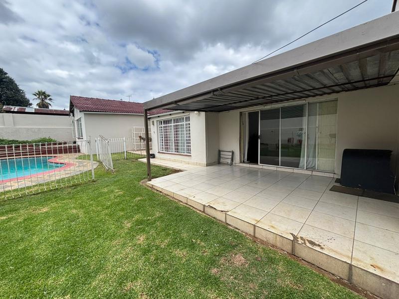3 Bedroom Property for Sale in Florida Gauteng