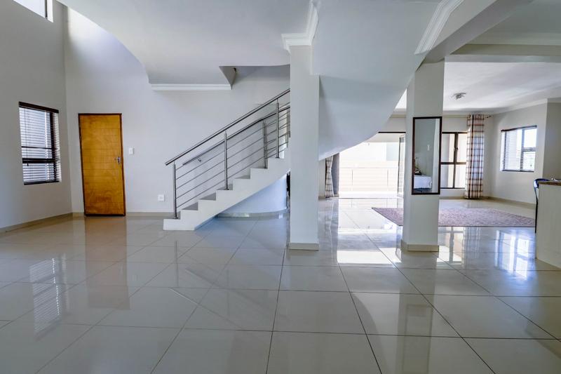 4 Bedroom Property for Sale in Copperleaf Estate Gauteng