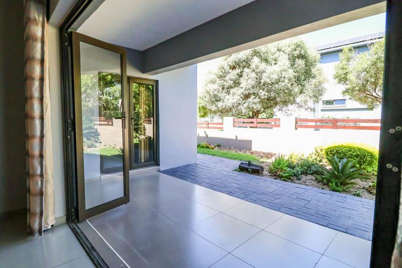 4 Bedroom Property for Sale in Copperleaf Estate Gauteng