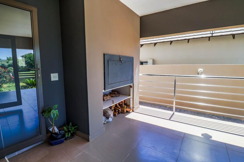 4 Bedroom Property for Sale in Copperleaf Estate Gauteng