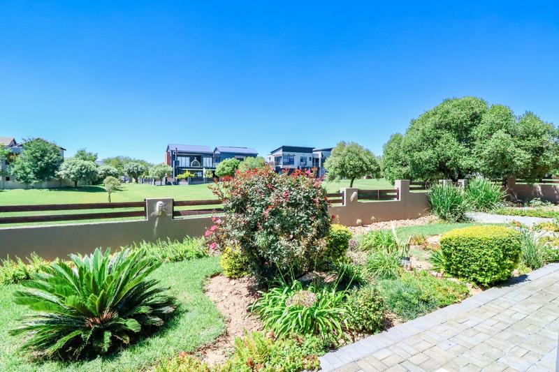 4 Bedroom Property for Sale in Copperleaf Estate Gauteng