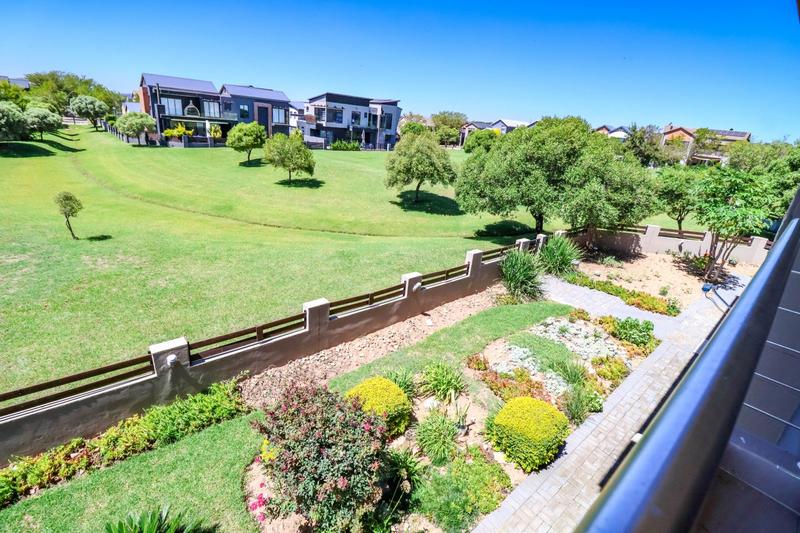 4 Bedroom Property for Sale in Copperleaf Estate Gauteng