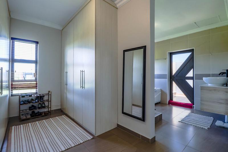 4 Bedroom Property for Sale in Copperleaf Estate Gauteng