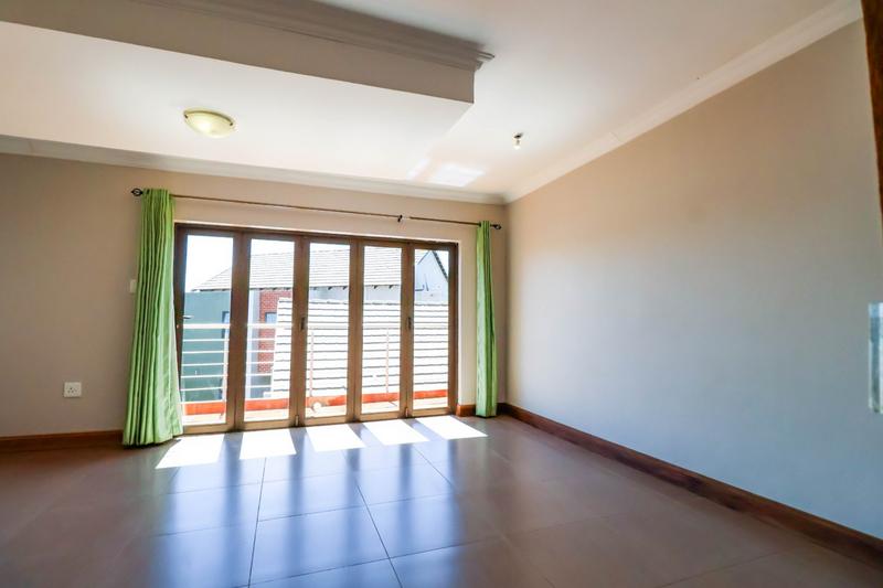 4 Bedroom Property for Sale in Copperleaf Estate Gauteng