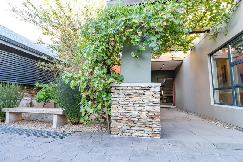 4 Bedroom Property for Sale in Copperleaf Estate Gauteng