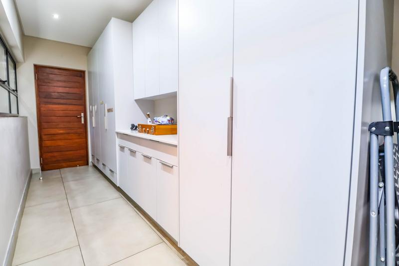 4 Bedroom Property for Sale in Copperleaf Estate Gauteng