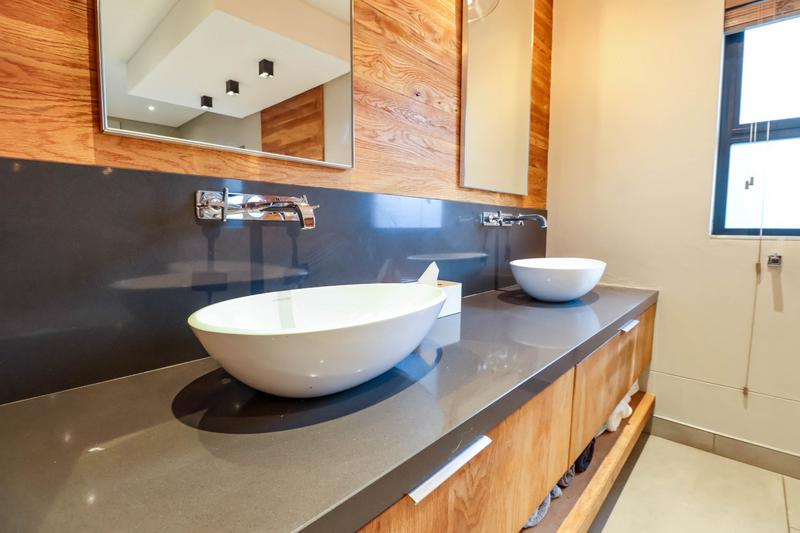 4 Bedroom Property for Sale in Copperleaf Estate Gauteng