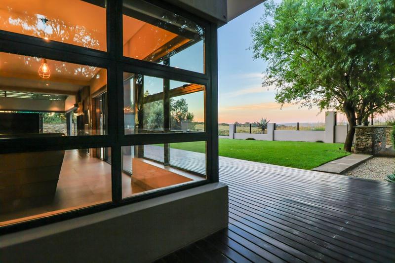 4 Bedroom Property for Sale in Copperleaf Estate Gauteng