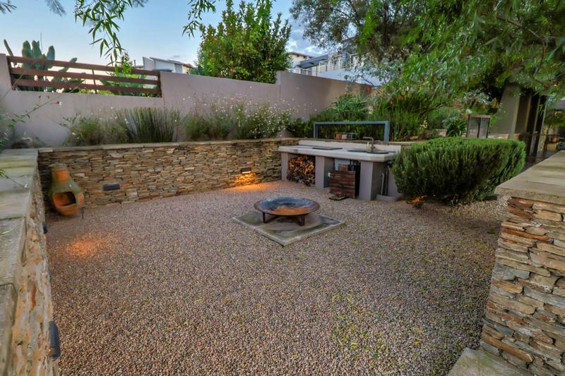 4 Bedroom Property for Sale in Copperleaf Estate Gauteng