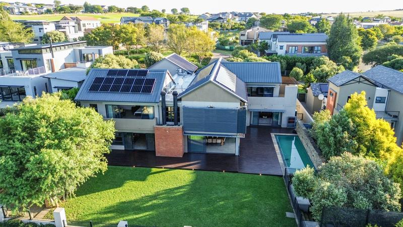 4 Bedroom Property for Sale in Copperleaf Estate Gauteng