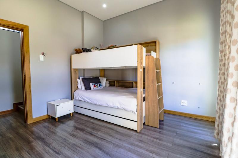 4 Bedroom Property for Sale in Copperleaf Estate Gauteng