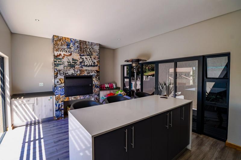 4 Bedroom Property for Sale in Copperleaf Estate Gauteng