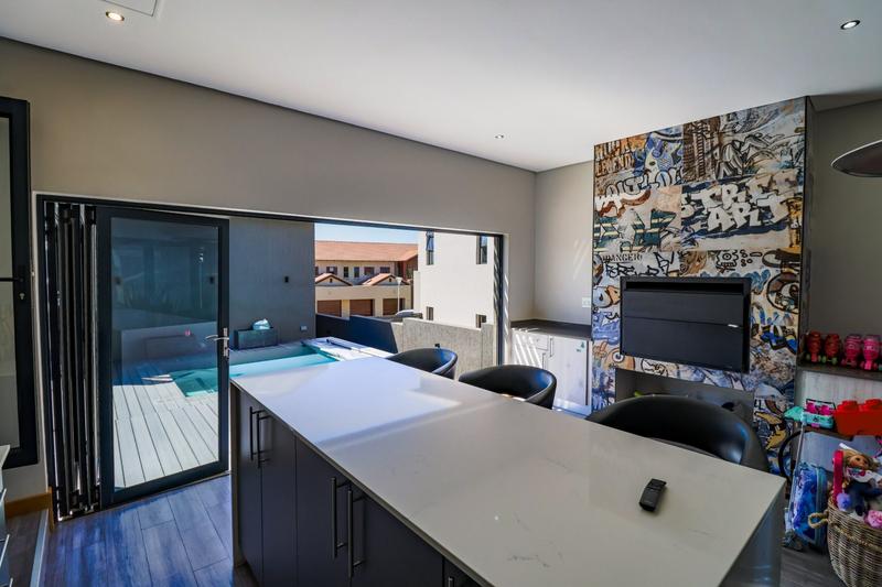 4 Bedroom Property for Sale in Copperleaf Estate Gauteng