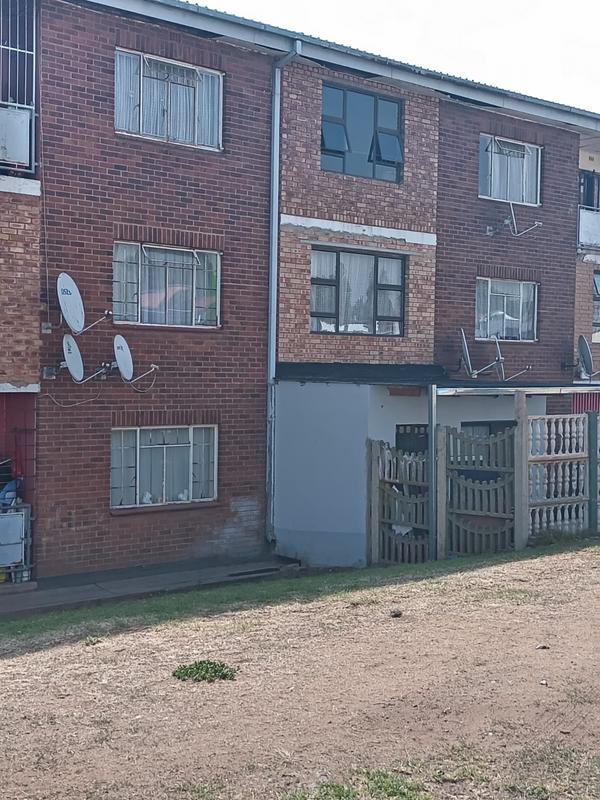 2 Bedroom Property for Sale in Bellavista Estates Gauteng