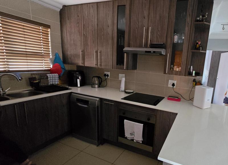To Let 2 Bedroom Property for Rent in Comet Gauteng