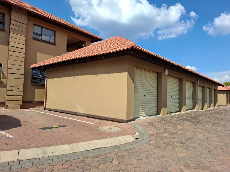 To Let 2 Bedroom Property for Rent in Comet Gauteng