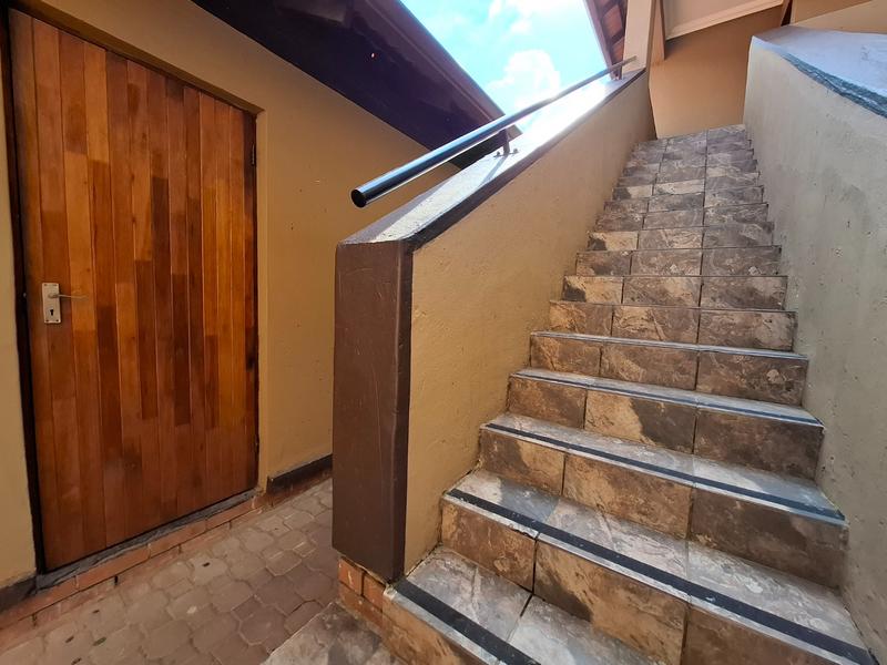 To Let 2 Bedroom Property for Rent in Comet Gauteng