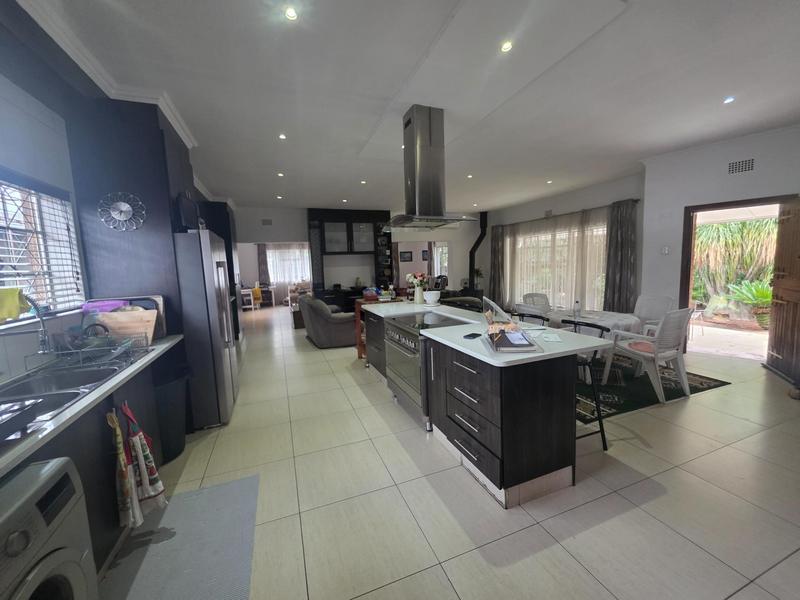 4 Bedroom Property for Sale in Parkdene Gauteng