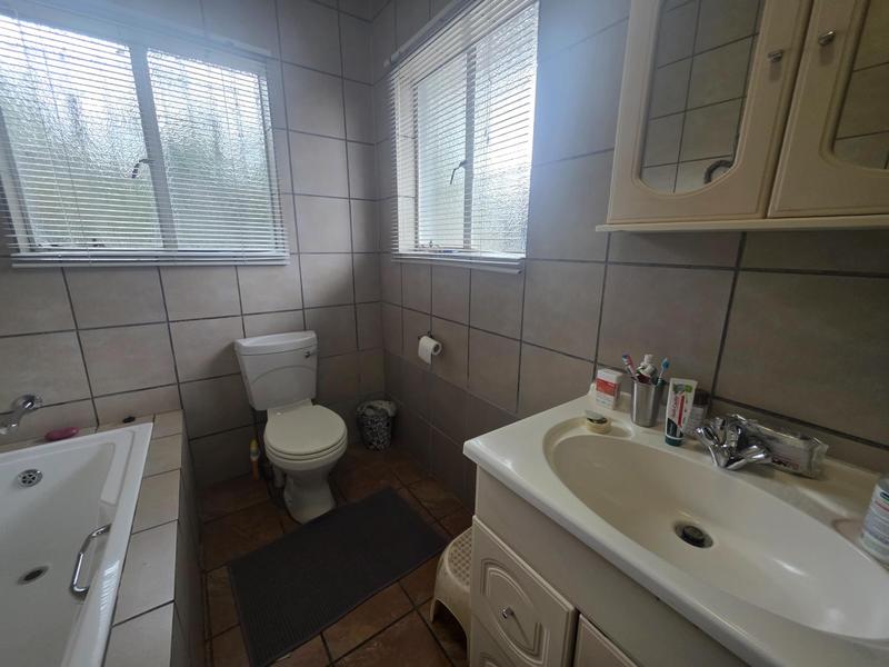 4 Bedroom Property for Sale in Parkdene Gauteng