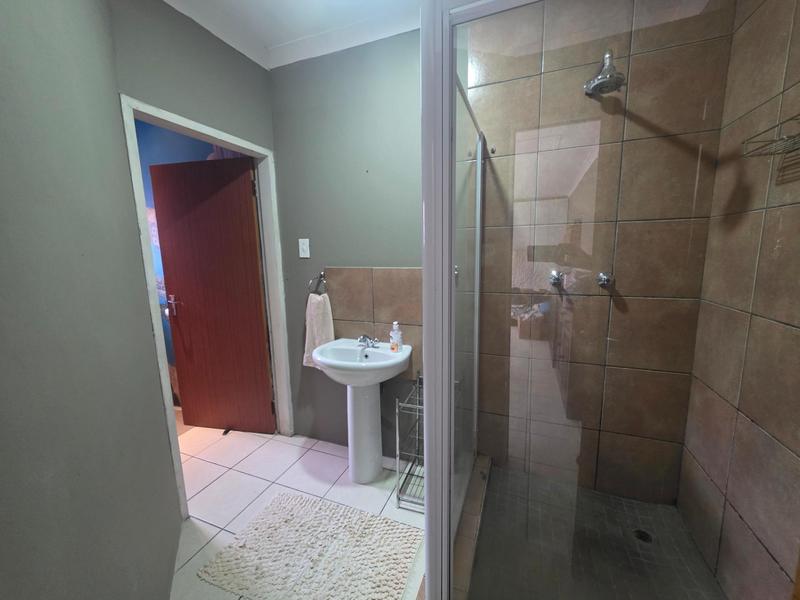 4 Bedroom Property for Sale in Parkdene Gauteng