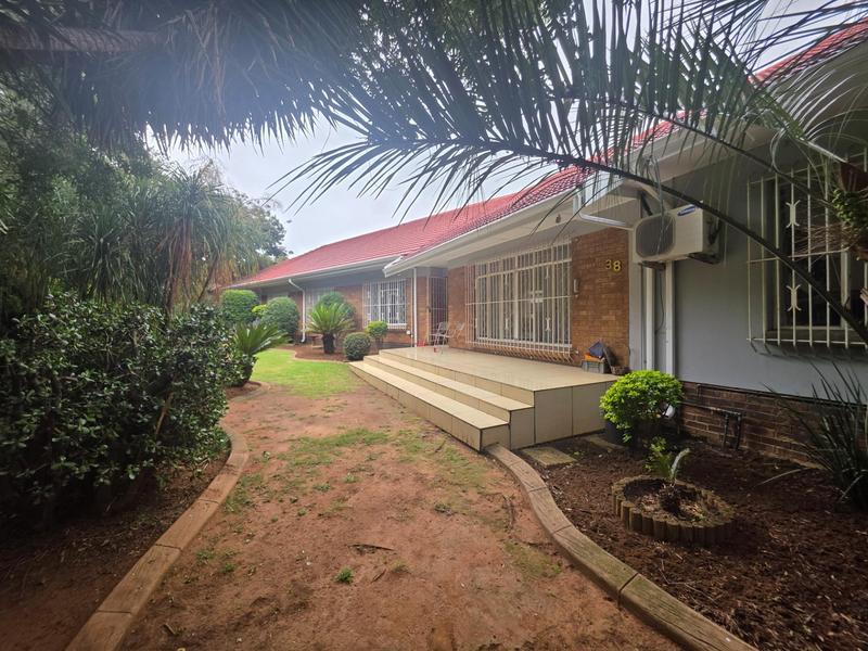 4 Bedroom Property for Sale in Parkdene Gauteng