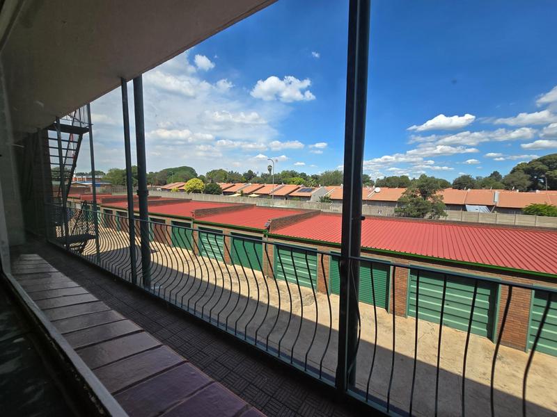 2 Bedroom Property for Sale in Elspark Gauteng