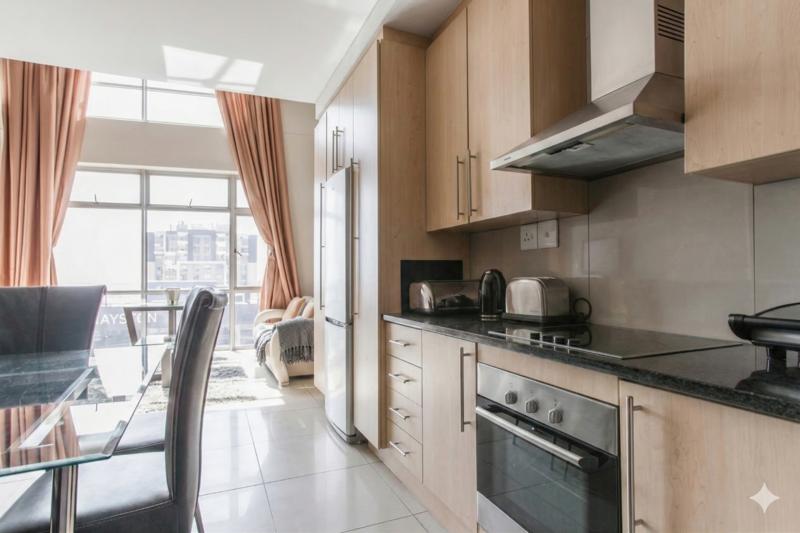 To Let 3 Bedroom Property for Rent in Sandown Gauteng