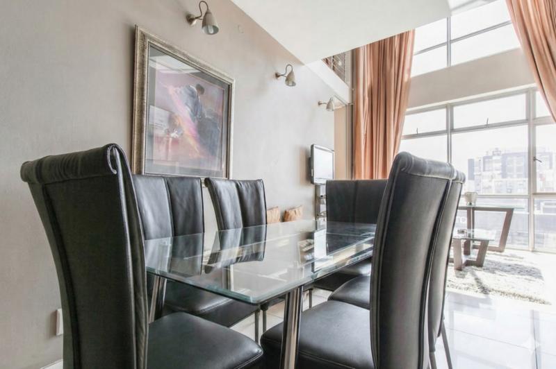 To Let 3 Bedroom Property for Rent in Sandown Gauteng